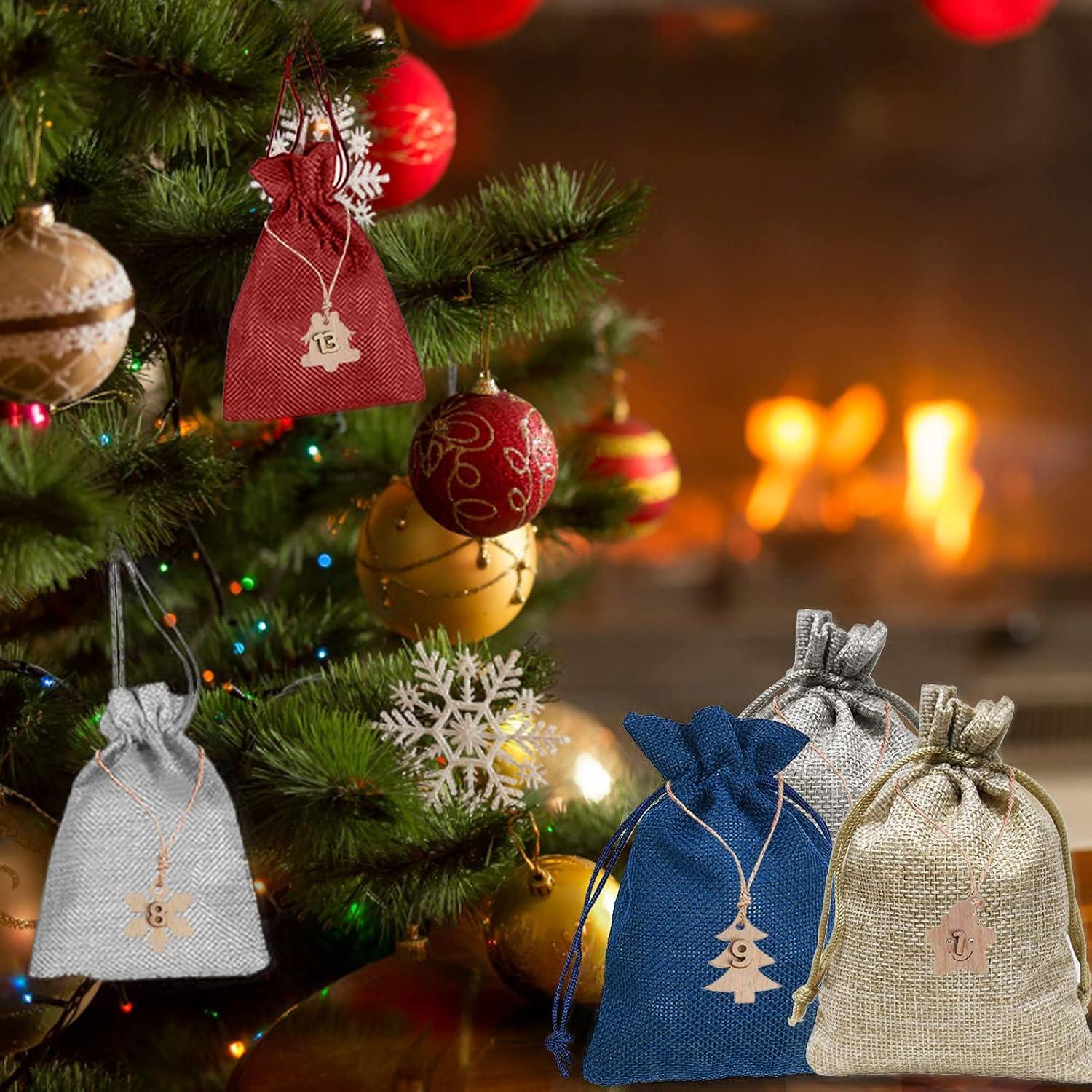 Adventskalender zum Befüllen 24 Säckchen Holzanhänger Clips Stoffbeutel