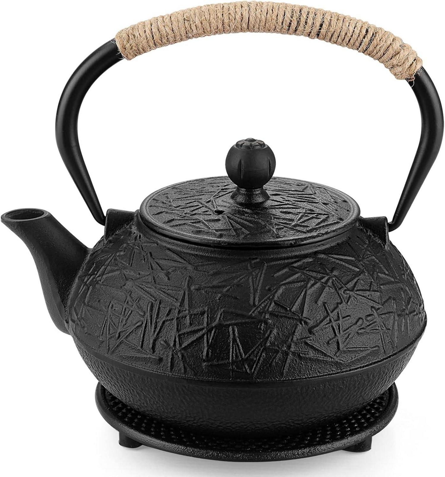 Gusseiserne Teekanne mit Emailliertem Interieur und Sieb 900ML