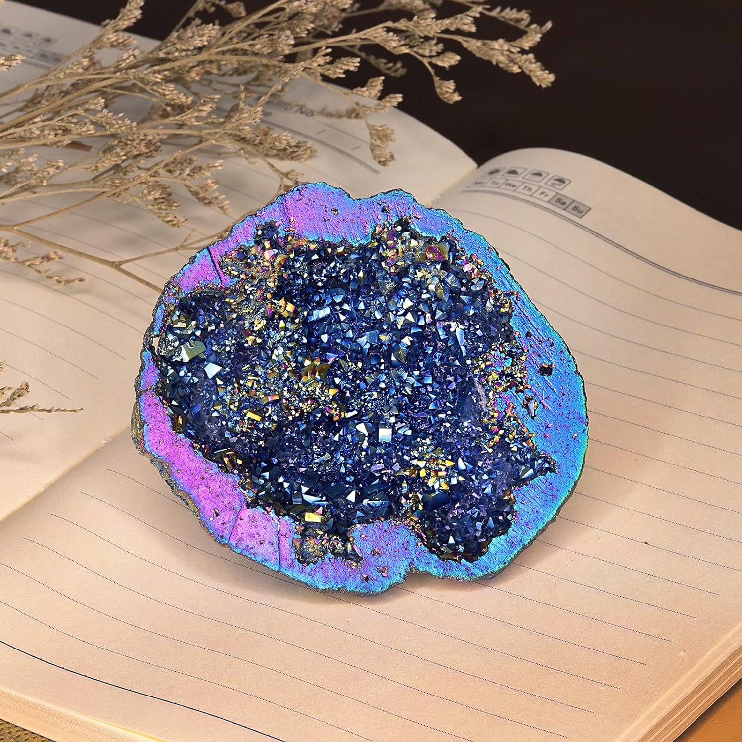Natürlicher Titanbeschichteter Quarz Geode Cluster Meditation Steine