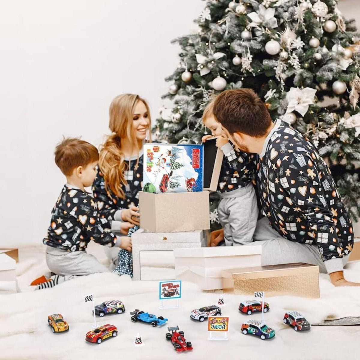 Adventskalender Auto für Kinder mit Rennspielzeug und Medaille