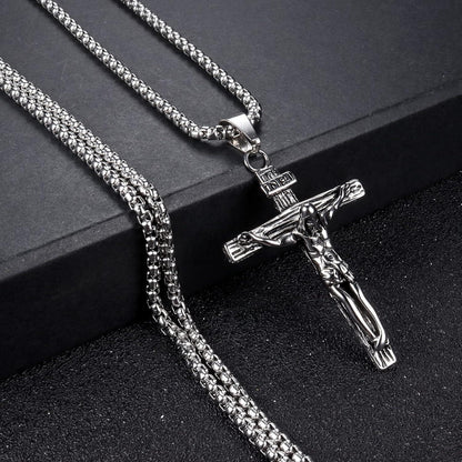 Herren Edelstahl Kreuz Halskette Jesus Kruzifix Anhänger 61cm Silber