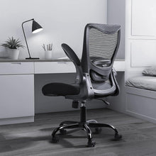 Ergonomischer Bürostuhl mit klappbaren