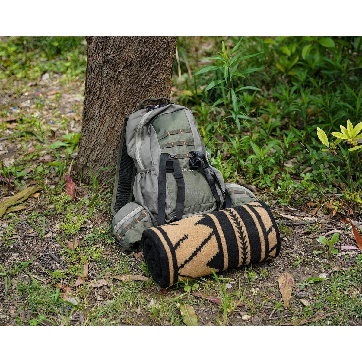 Merinowolle Campingdecke – Warm, Weich & Waschbar – 160x200 cm Khaki