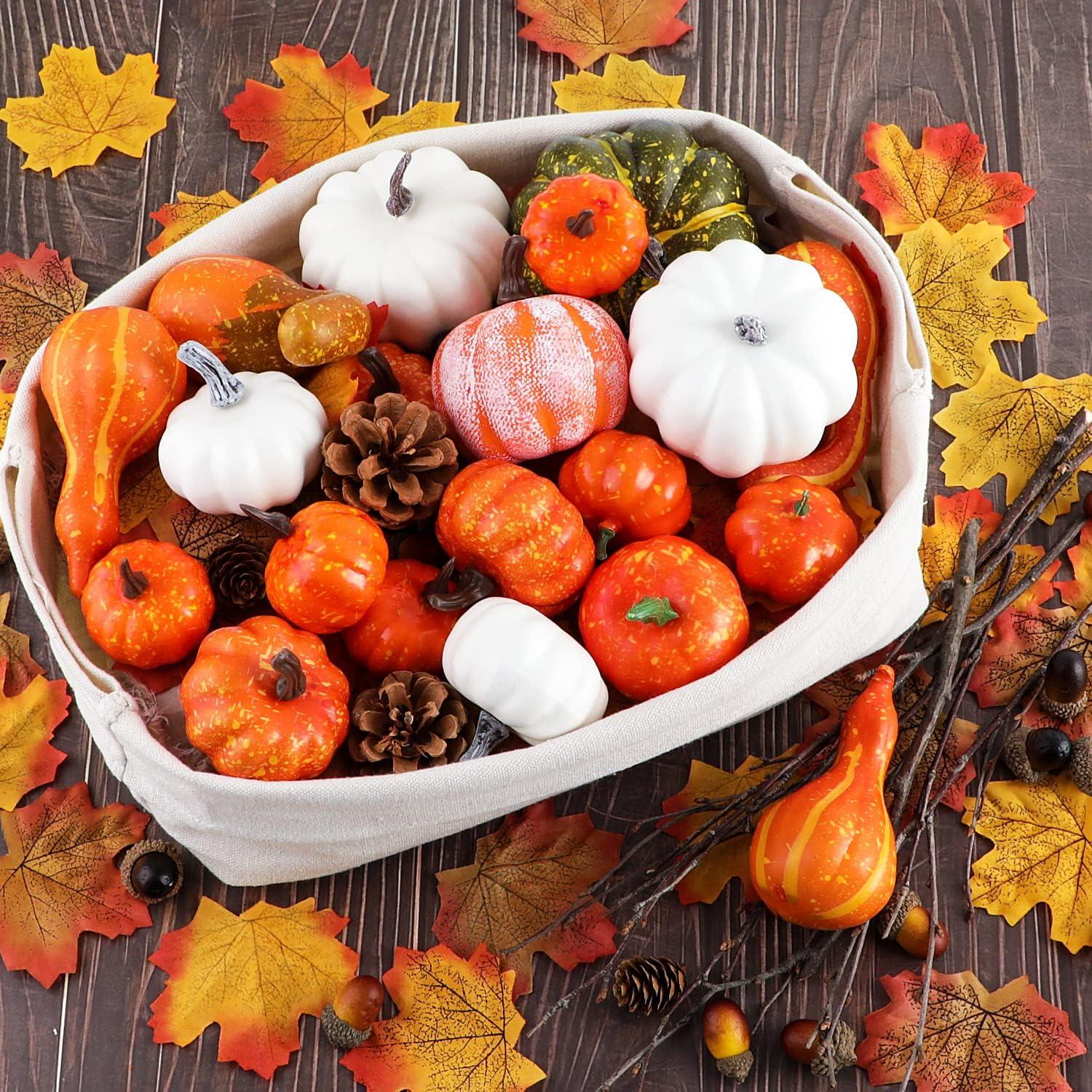 Künstliche Kürbisse Herbst Deko Set 102-teilig Weiß Gold