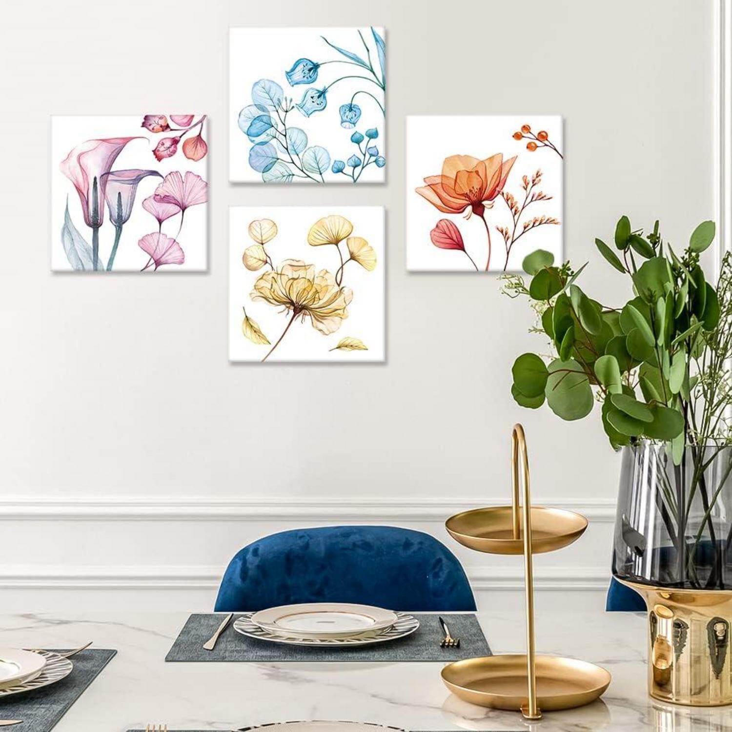 Moderne Leinwandbilder 4-teilig mit Weichem Blumenmotiv