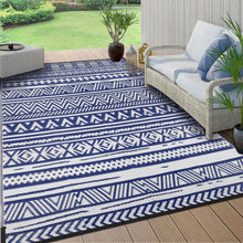 Outdoor Teppich Wetterfest 180x270cm Blau Kunststoff Garten