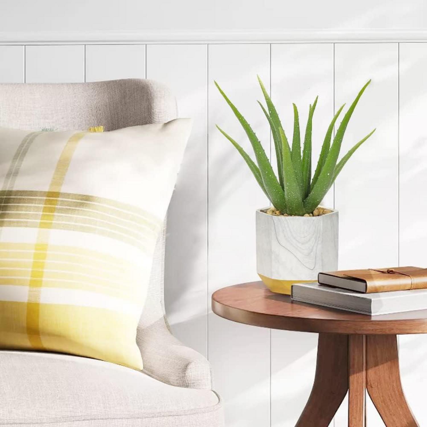 Künstliche Aloe Vera Kunstpflanze im Keramiktopf 33cm Deko