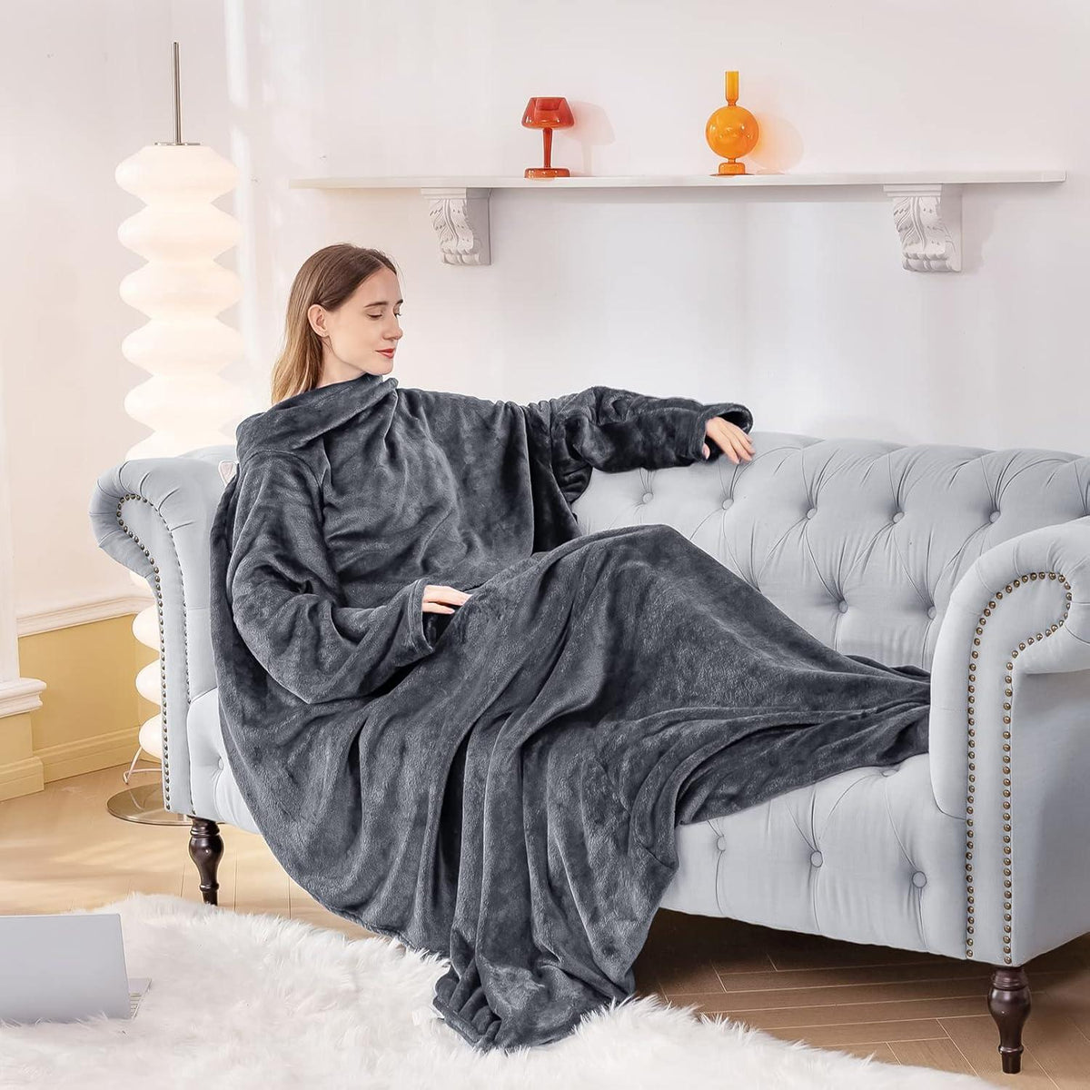 TV Decke Ärmeln Füßen Übergroße Kuscheldecke Fußtasche dunkelgrau