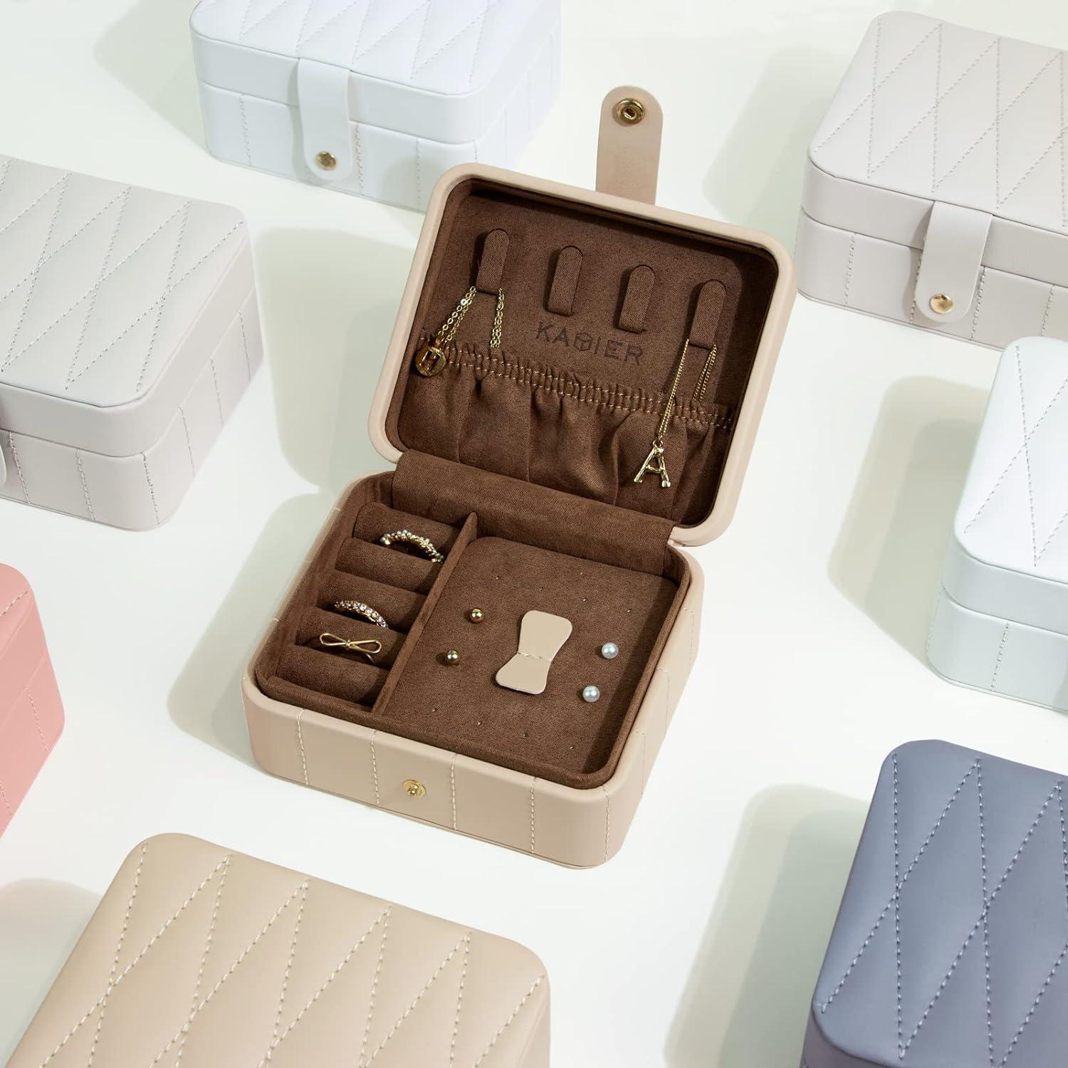 KAMIER Reise Schmuckschatulle für Damen, Diamant gestepptes Leder, Beige