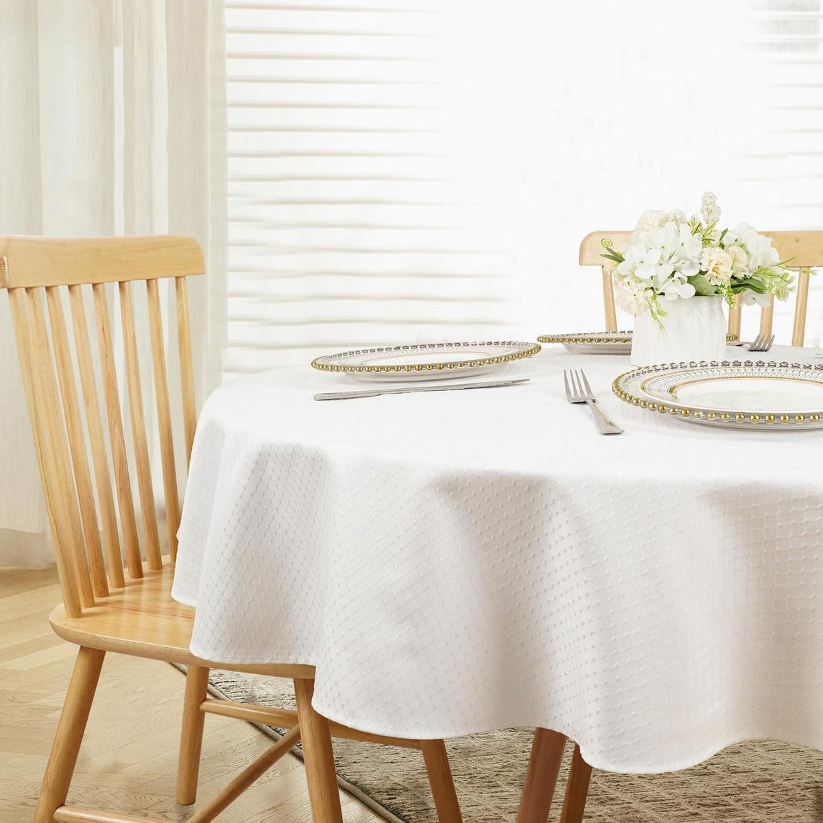 Runde Tischdecke 150 cm – Weiß, Knitterfrei & Wasserabweisend