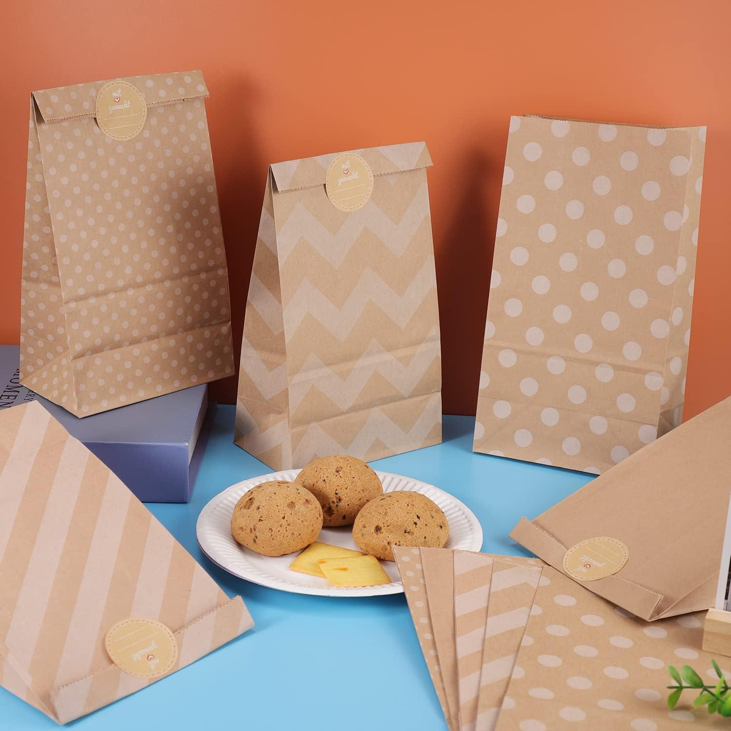 30 Stück Geschenktüten Braun Kraftpapier 24x13x8cm mit Aufkleber