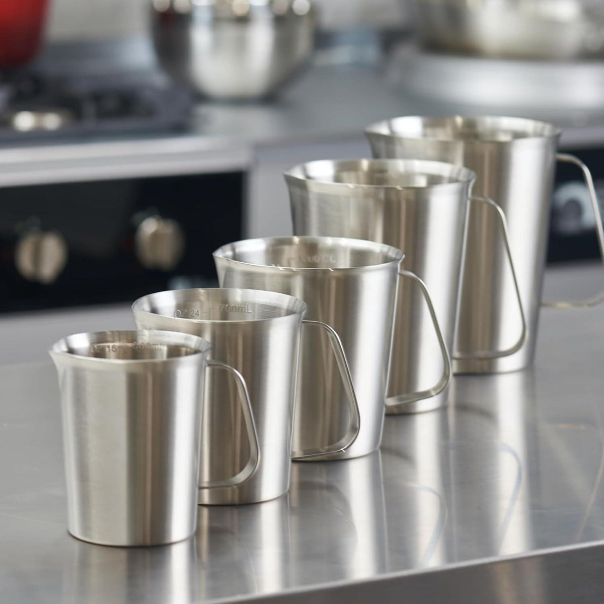 Edelstahl Messbecher 2000ml mit Ausguss – Präzise & Langlebig