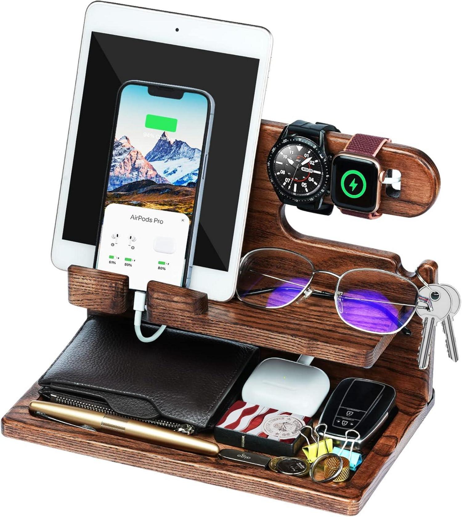 Geschenkset Herrentag Holz Organizer Phone Dockingstation Brau