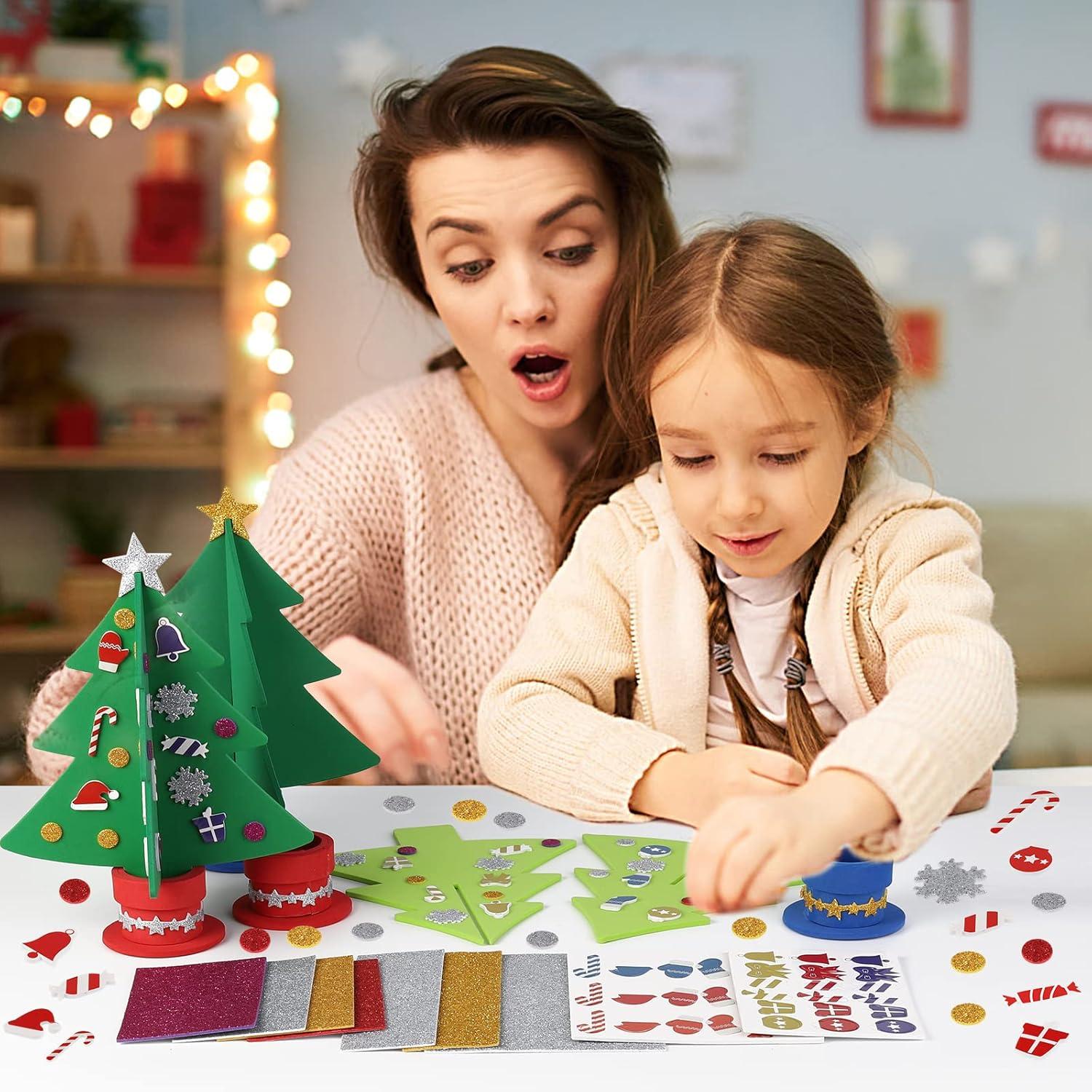 Gallop Chic Weihnachtsbaum Bastelset für Kinder - 6 Stück in Hellgrün und Dunkelgrün