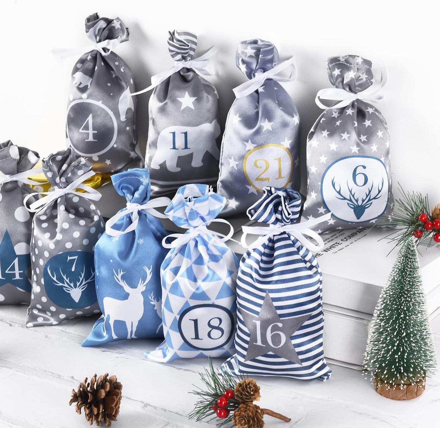 DIY Adventskalender zum Befüllen mit 24 Stoffsäckchen (Blau