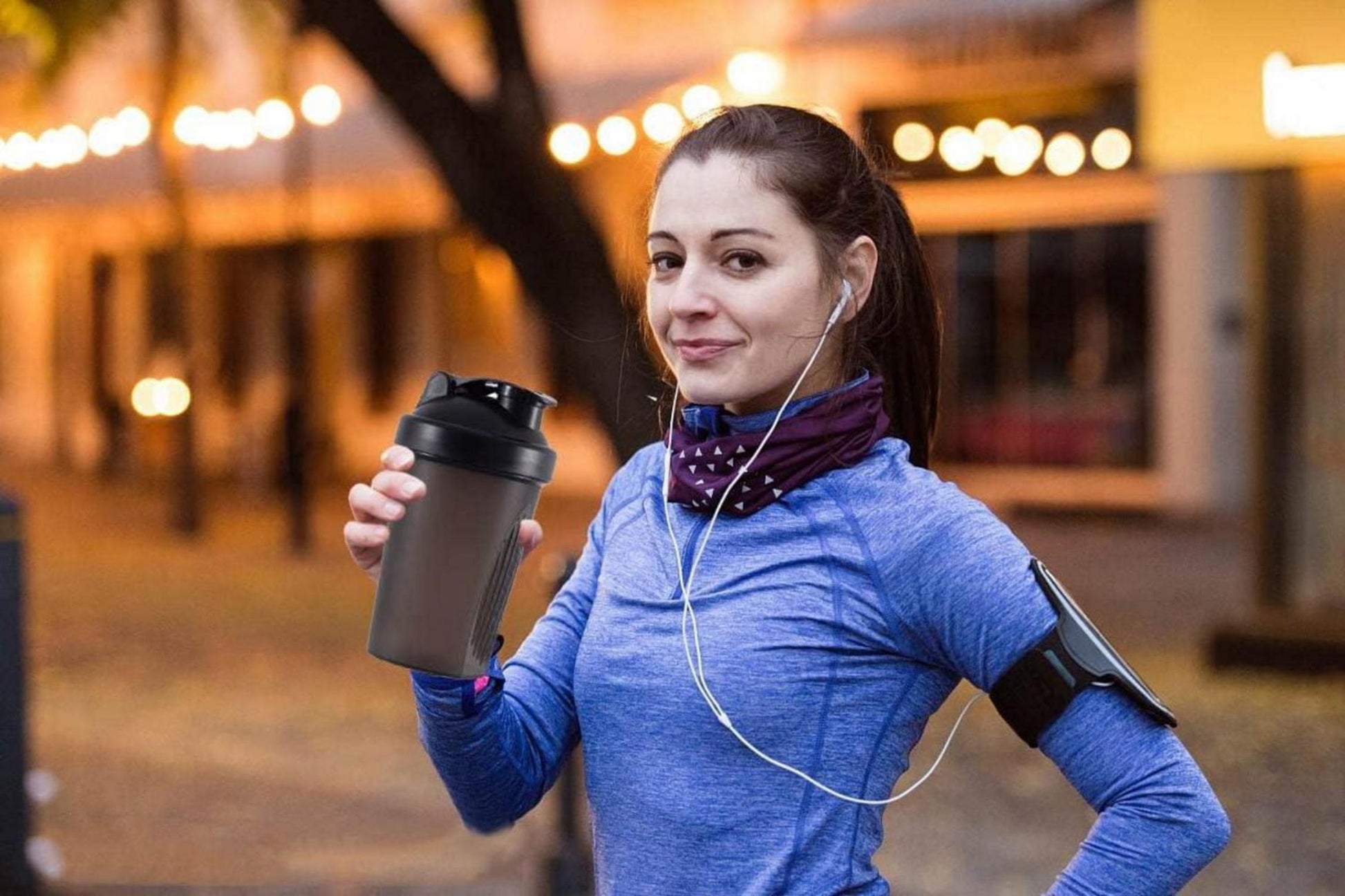 OOTD Protein Shaker Flasche 400ml Auslaufsicher BPA Frei Eiweiß Shaker Creamy Whey Proteinpulver Shakes Blue Purple 2er Set