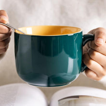 Große Keramik Tee-Kaffee Tasse 600ml mit Löffel & Untersetzer Grün