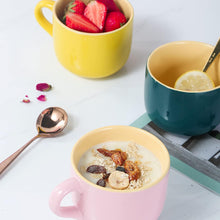 Große Keramik Tasse 600 ml Grün mit Löffel und Untersetzer