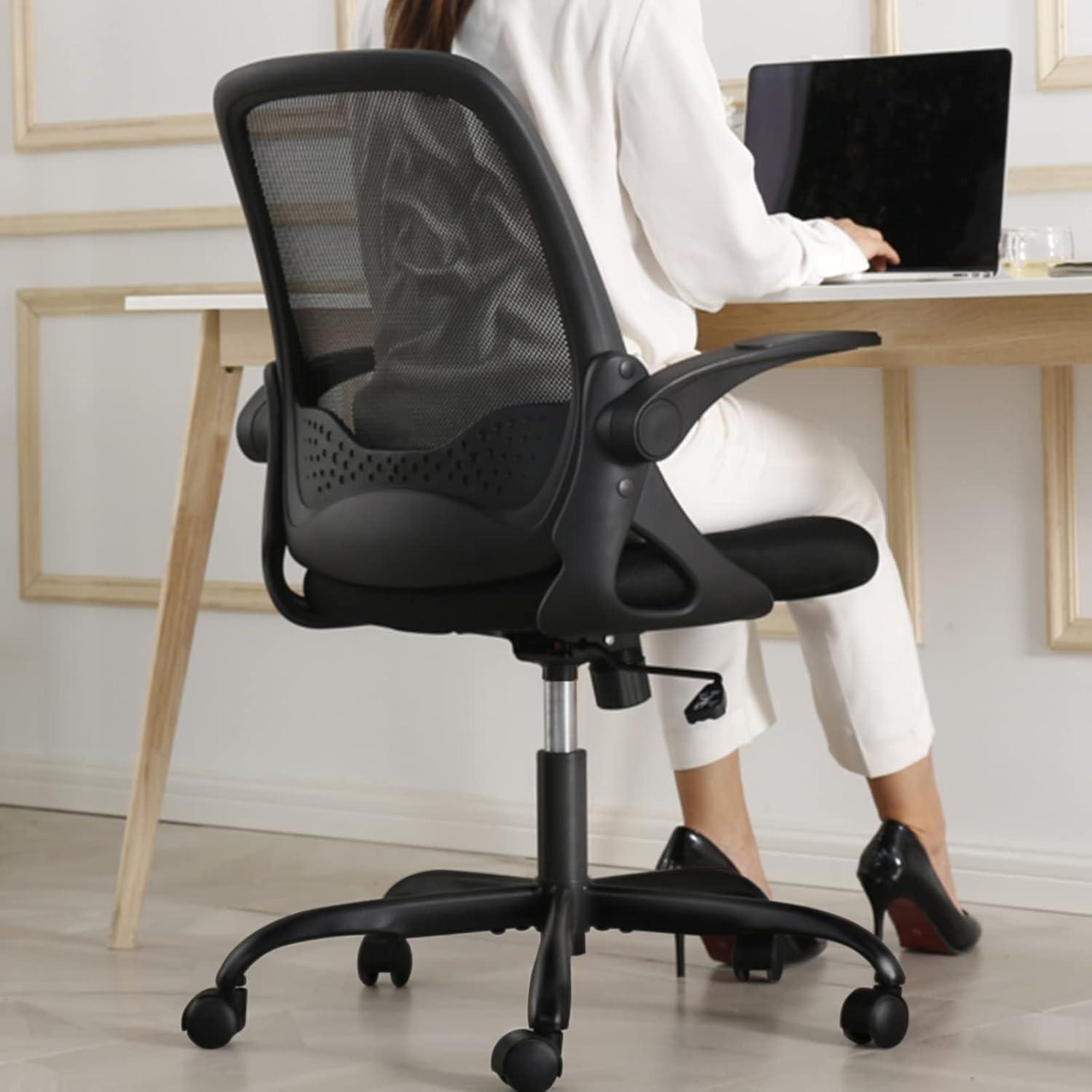 Ergonomischer Bürostuhl mit klappbaren Armlehnen, Mesh, 360° Drehstuhl