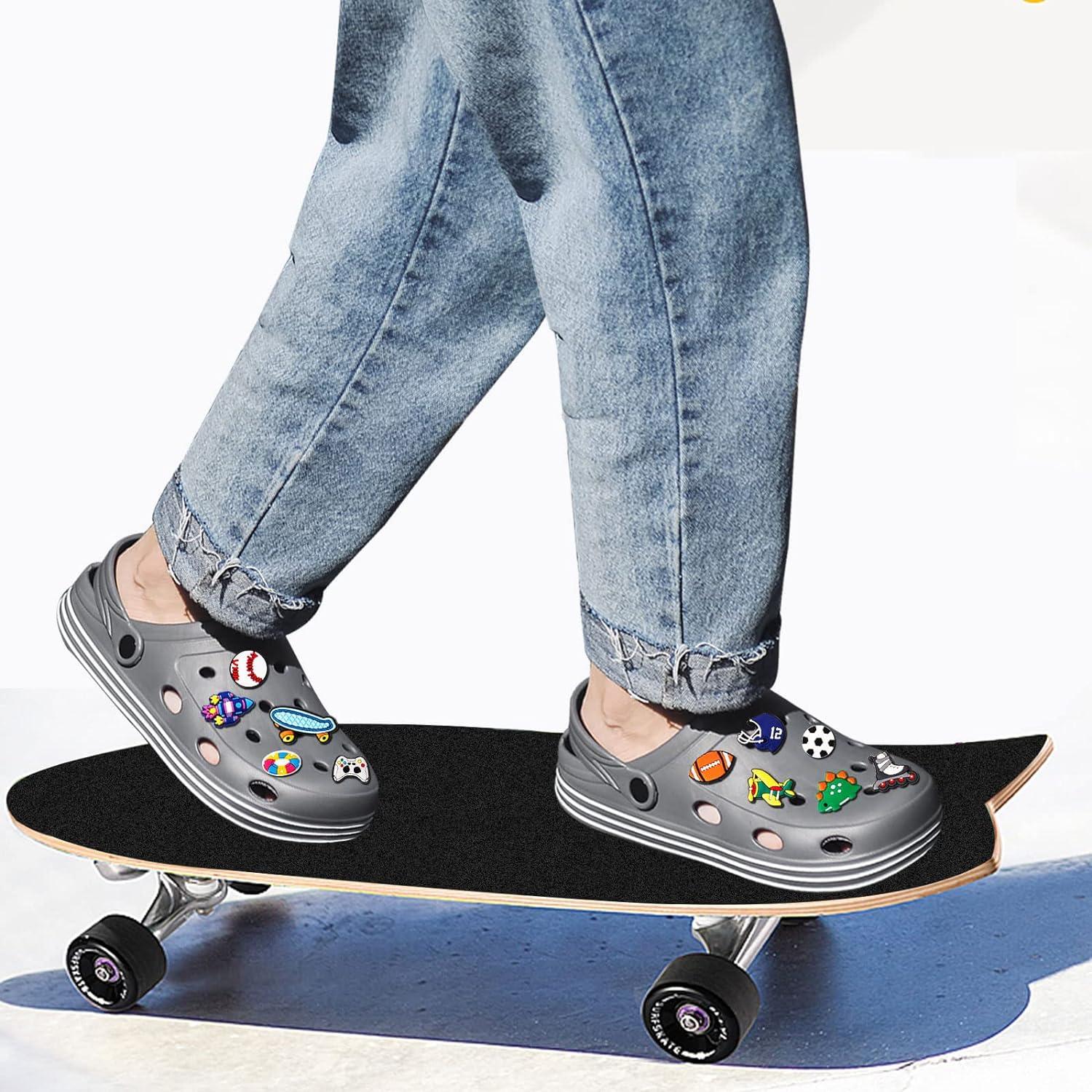100 Stück Schuhanstecker Anstecker Charms für Clogs Mädchen Jungen