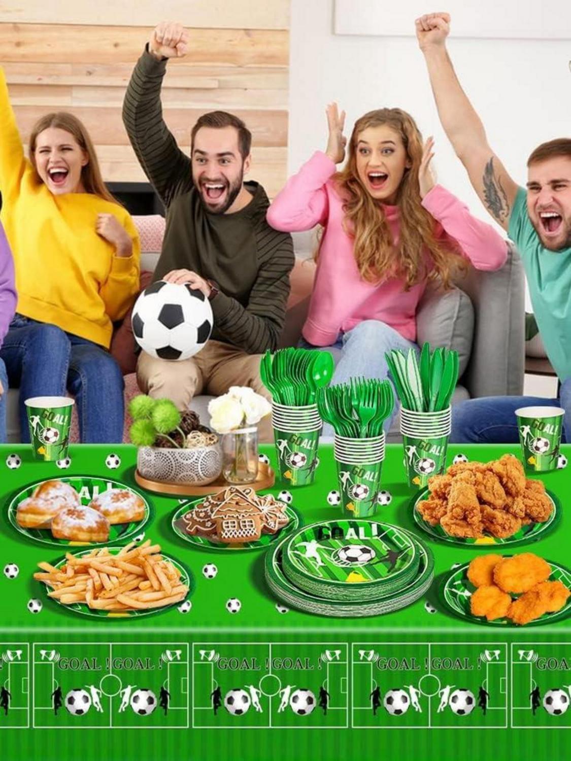 Nkaiso Partygeschirr Fussball Deko Geburtstag Set 141 Stück für Kindergeburtstag 20 Gäste