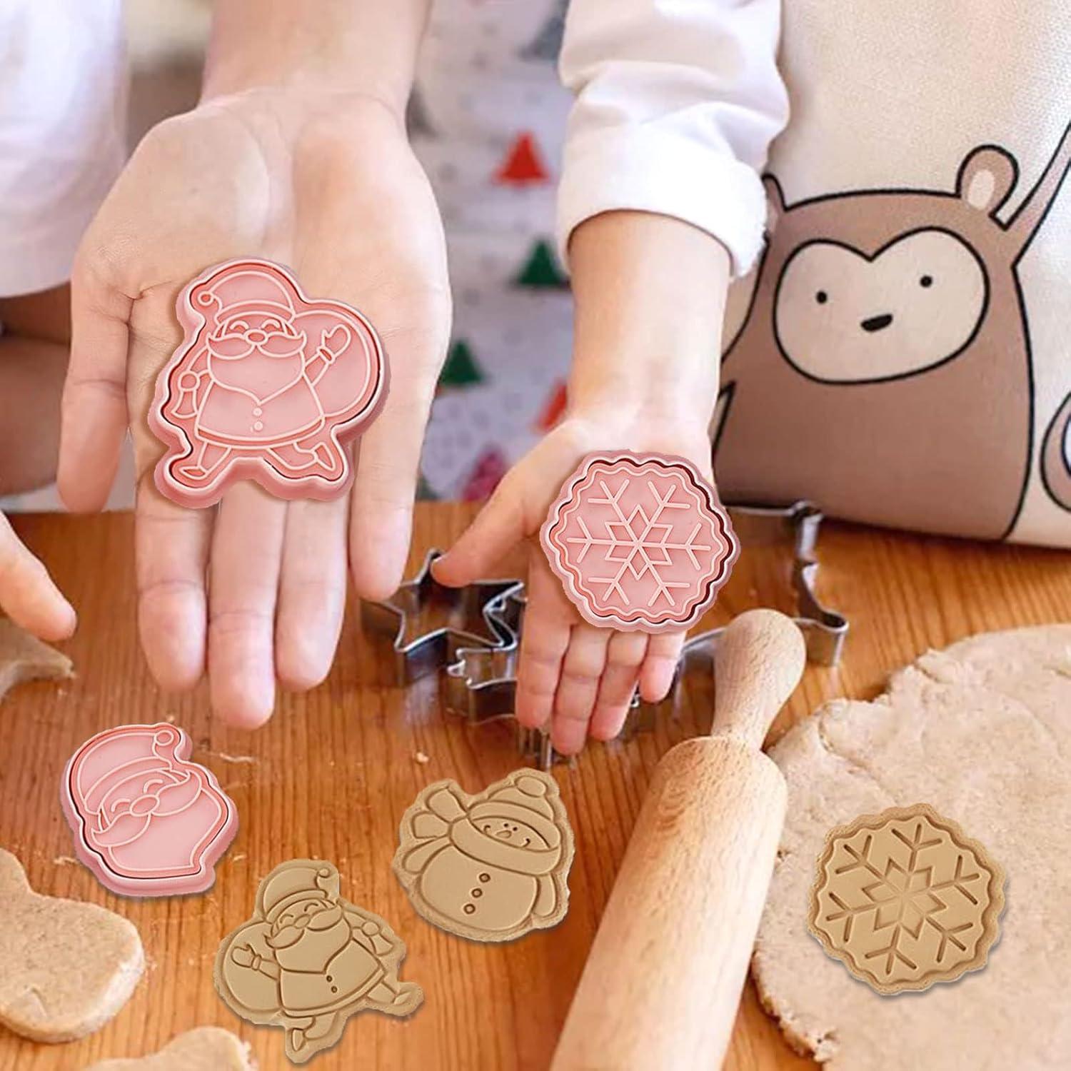 Weihnachtsausstecher 8-teilig 3D Plätzchenstempel für Kinder