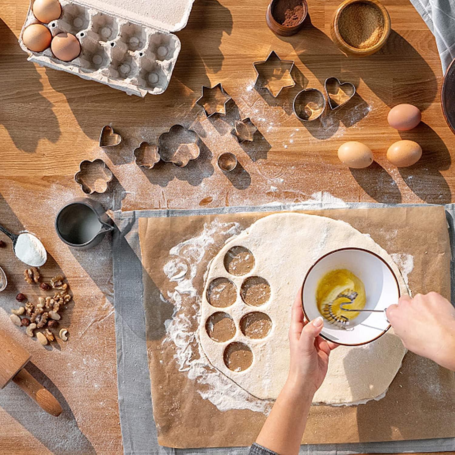 Plätzchen Ausstechformen Set 12 Stück Herz Blüten Kreis Groß Mini DIY Backen