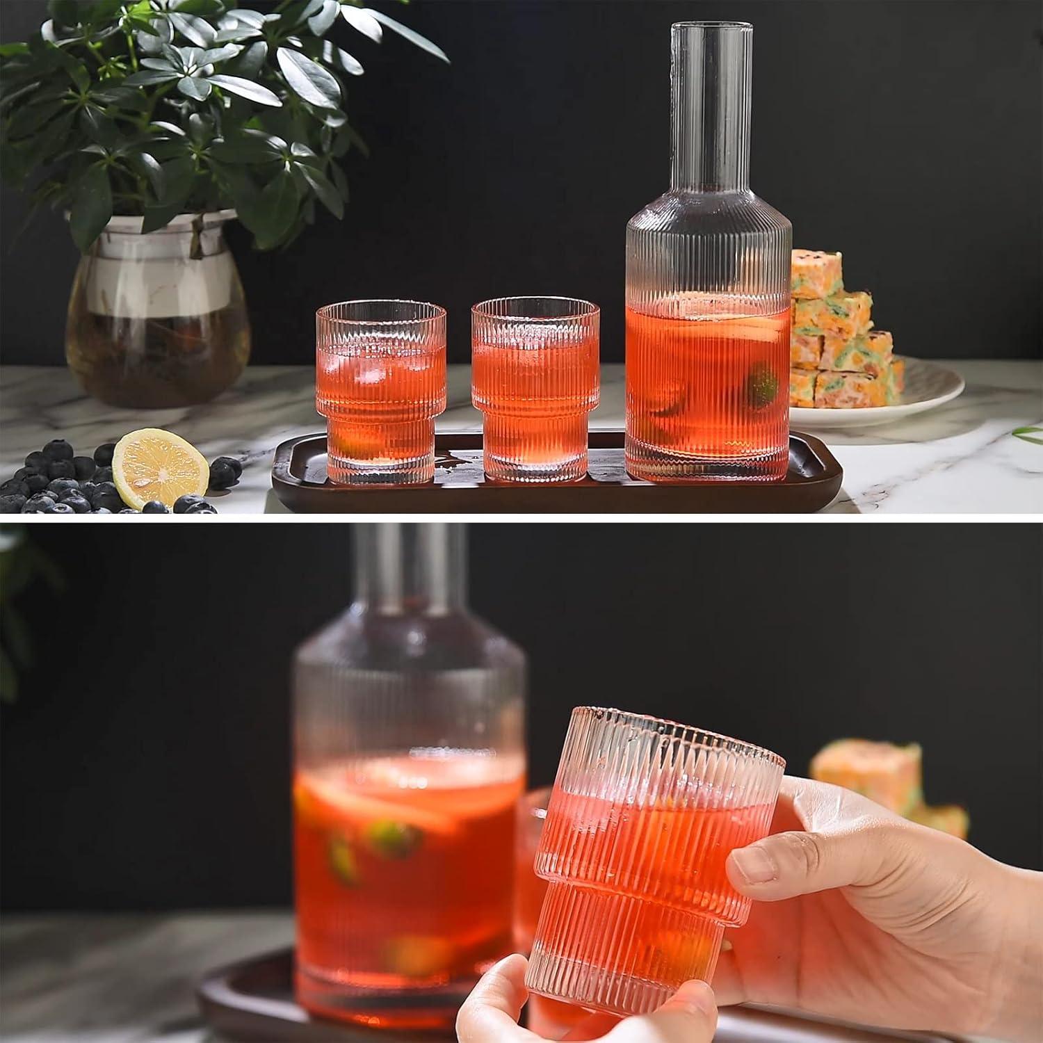 ALINK 765ml Glas-Nachttisch-Wasserkaraffe Set mit Deckel - Vintage-Design