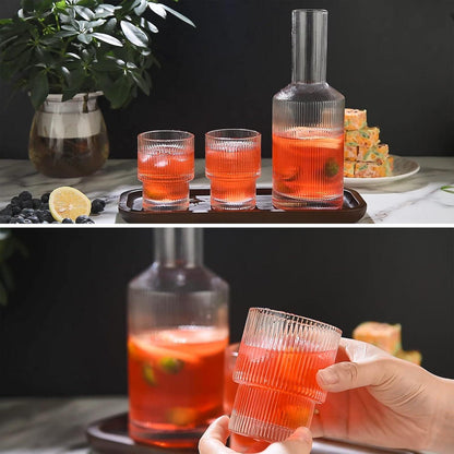ALINK 765ml Glas-Nachttisch-Wasserkaraffe Set mit Deckel - Vintage-Design