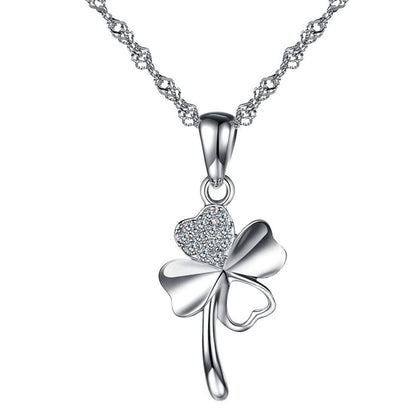 Sterling Silber Halskette mit Kleeblatt-Anhänger und Zirkonia