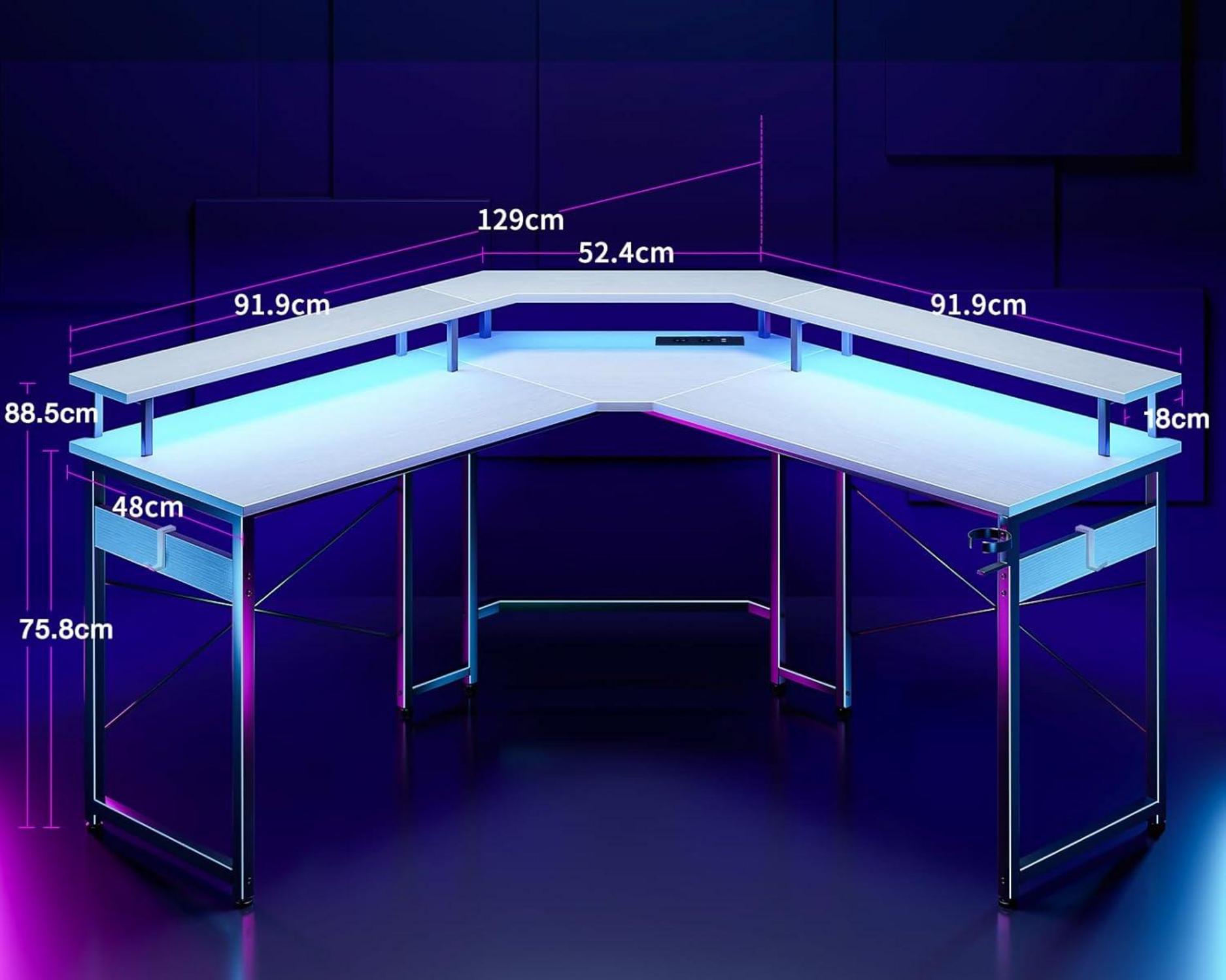 Gaming Tisch mit LED-Beleuchtung, Steckdosen, USB-Anschlüssen