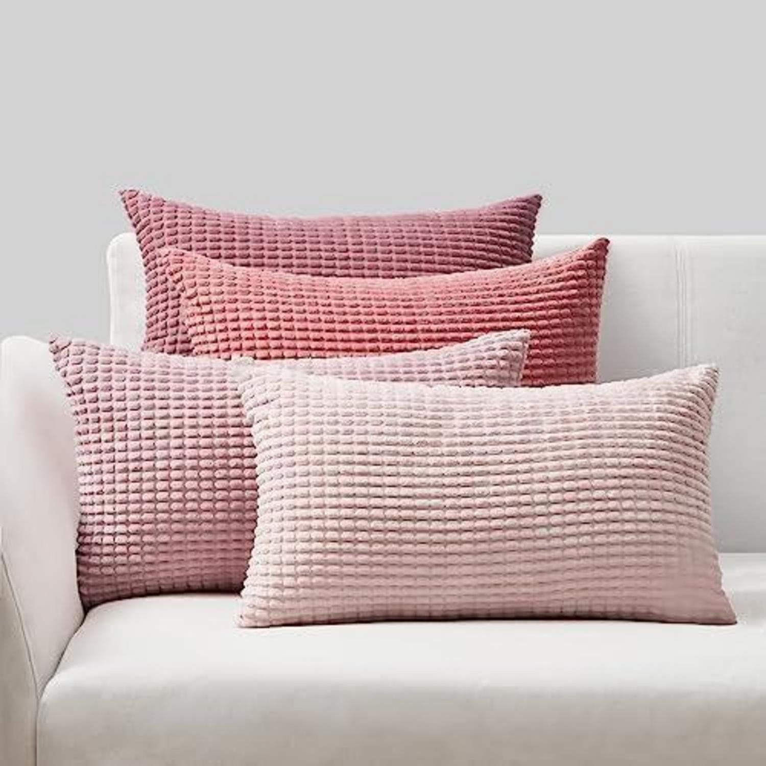 Kissenbezug 4er Set Rosa Cord Körnig 30x50 cm Farbverlauf