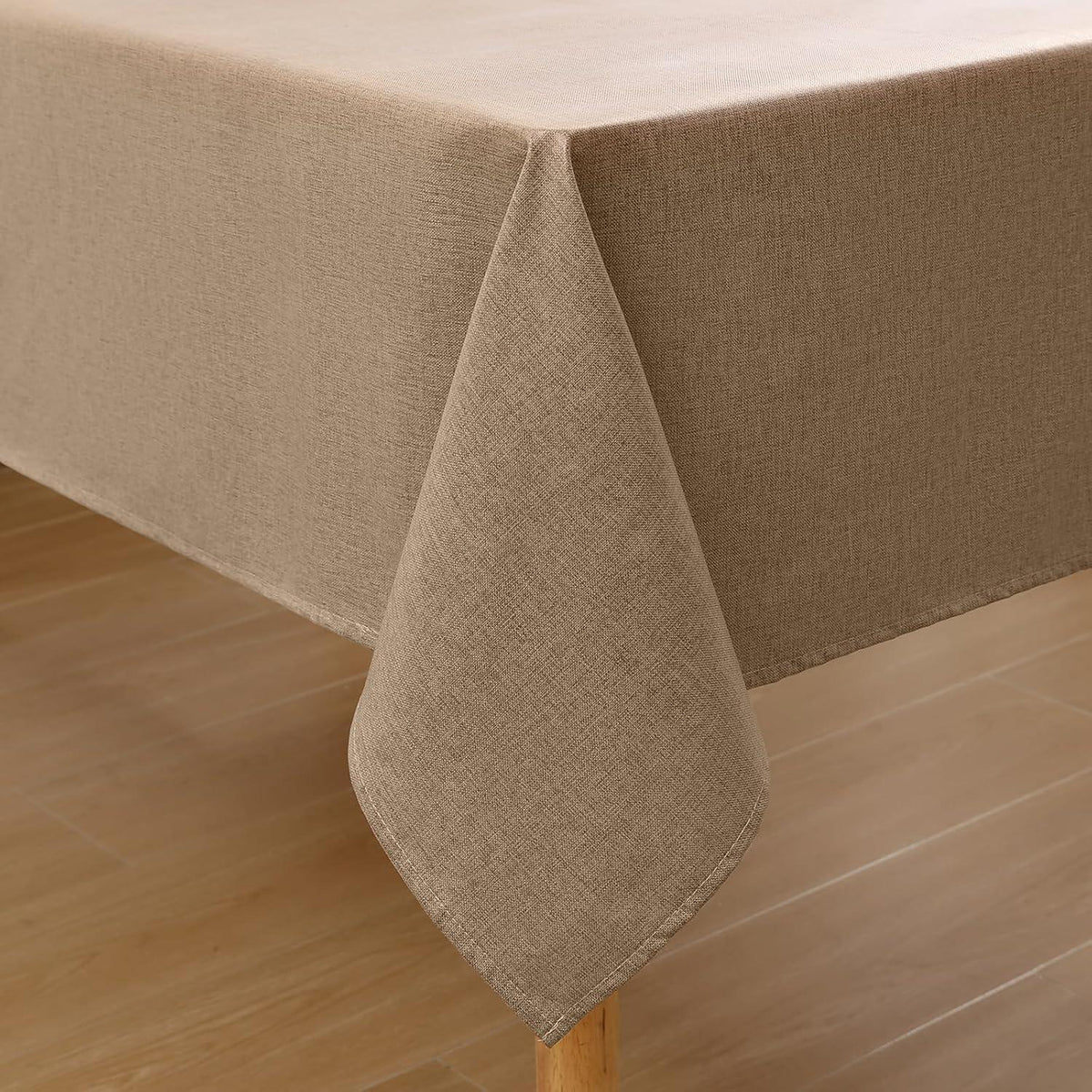Abwaschbare Leinentischdecke mit Lotuseffekt, Hellbraun 140x220 cm