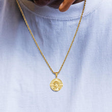 Herren Kette mit Münze Anhänger 18K vergoldet 55,9cm Jesus
