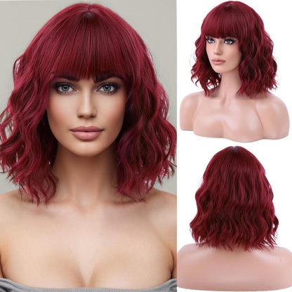 Rote Bob Perücke mit Pony – Wellig, Lockig, Synthetisch