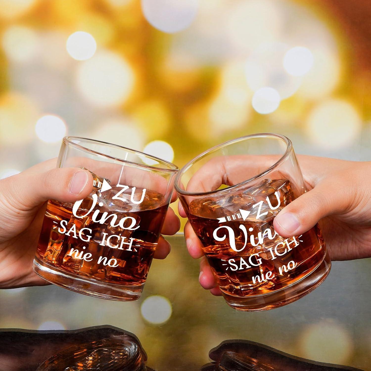 Personalisiertes Whiskeyglas mit Spruch - Lustige Geschenkidee für