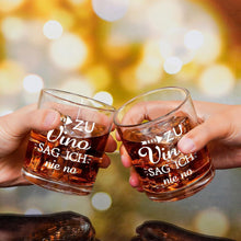 Personalisiertes Whiskeyglas mit Spruch - Lustige Geschenkidee für