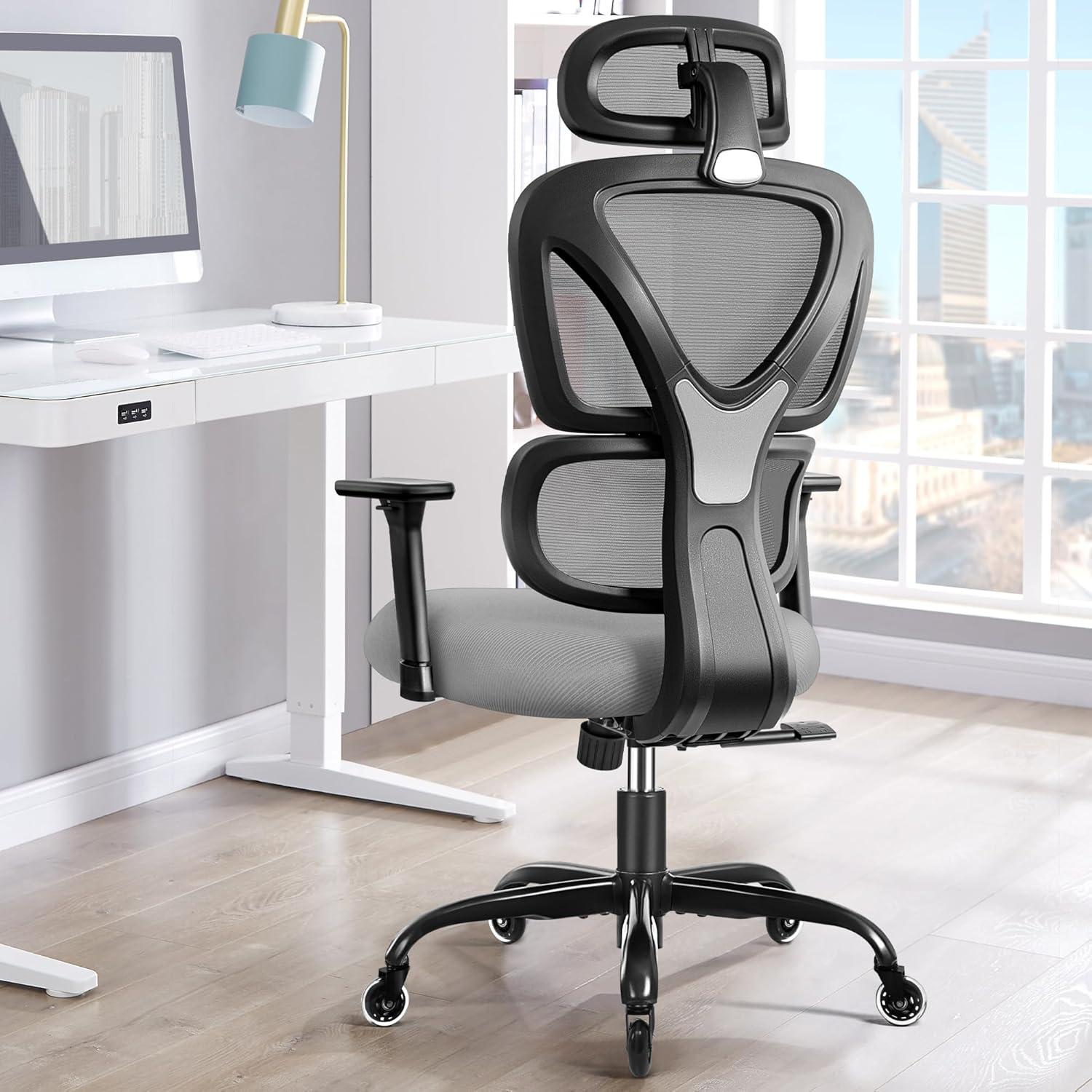 Ergonomischer Bürostuhl mit verstellbarer Kopfstütze und