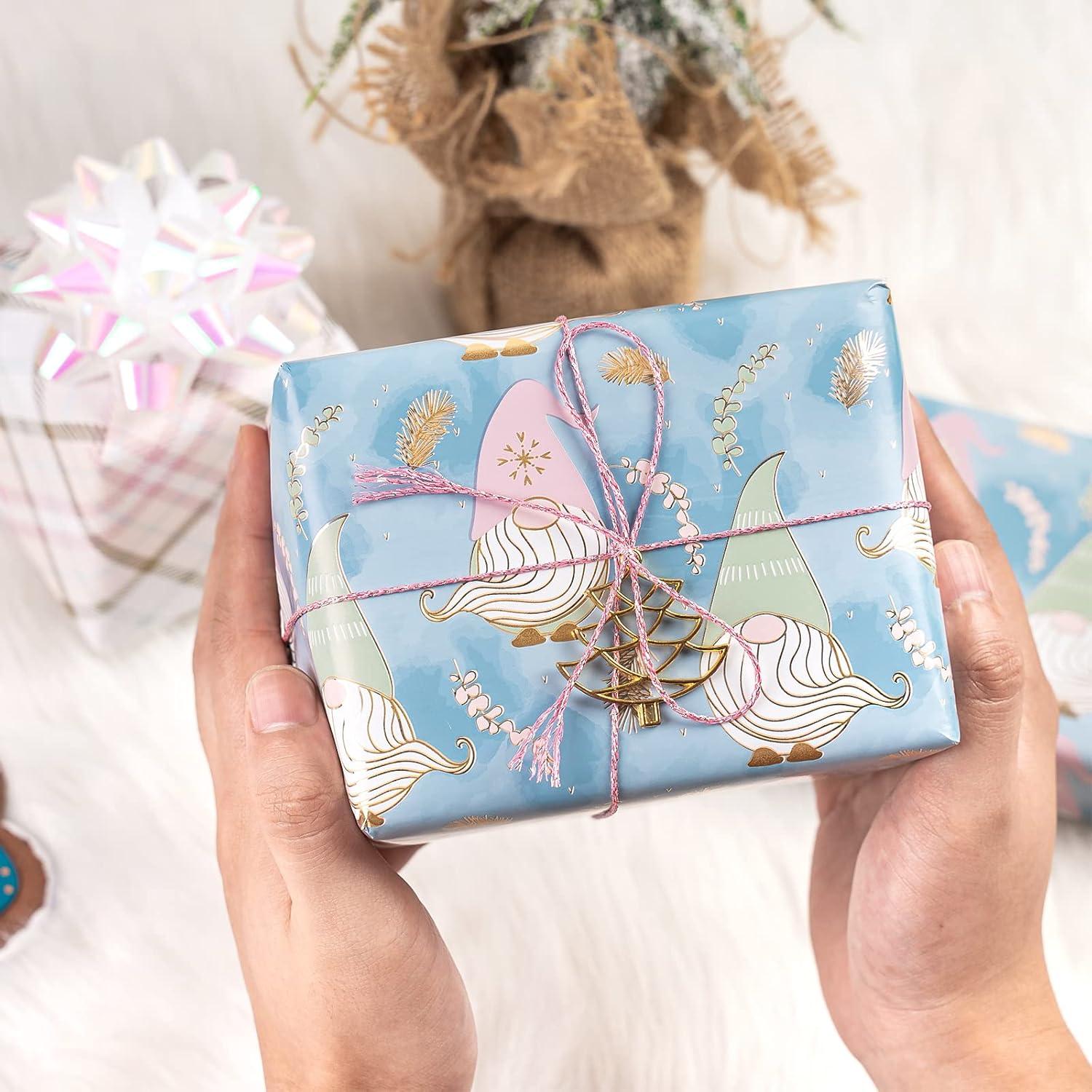 RUSPEPA Weihnachtsgeschenkpapier Rolle 43,2 cm x 10 m Blau-lila Wichtel-Karo Metallic-Folienglanz