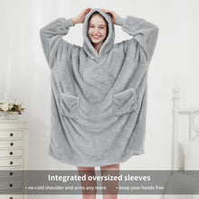 Aisbo Hoodie Decke mit Ärmeln und Kapuze in Hellgrau 95x85cm