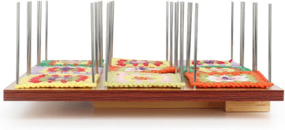 Großes Blocking Board Bambus 29x29 cm mit 30 Stiften, Staffelei