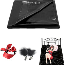 Wasserdichtes Lack Sexlaken Set mit Augenbinde & Federkitzler