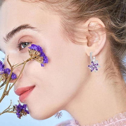 Damen Creolen Ohrringe Silber Blumen Zirkonia Geschenkbox Lila