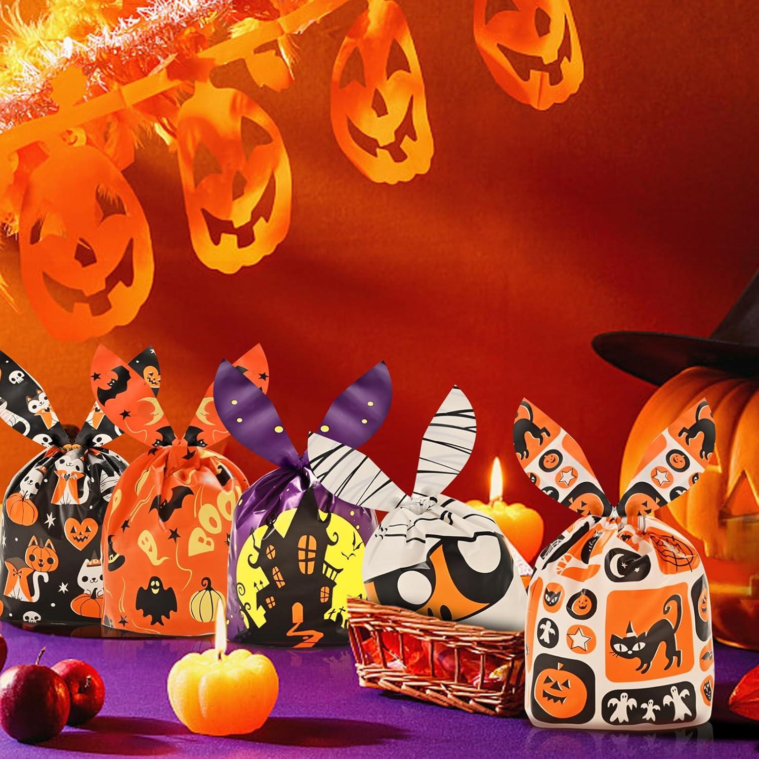 120 Halloween Süßigkeitentüten für Party Deko - 6 Designs 34x58 cm