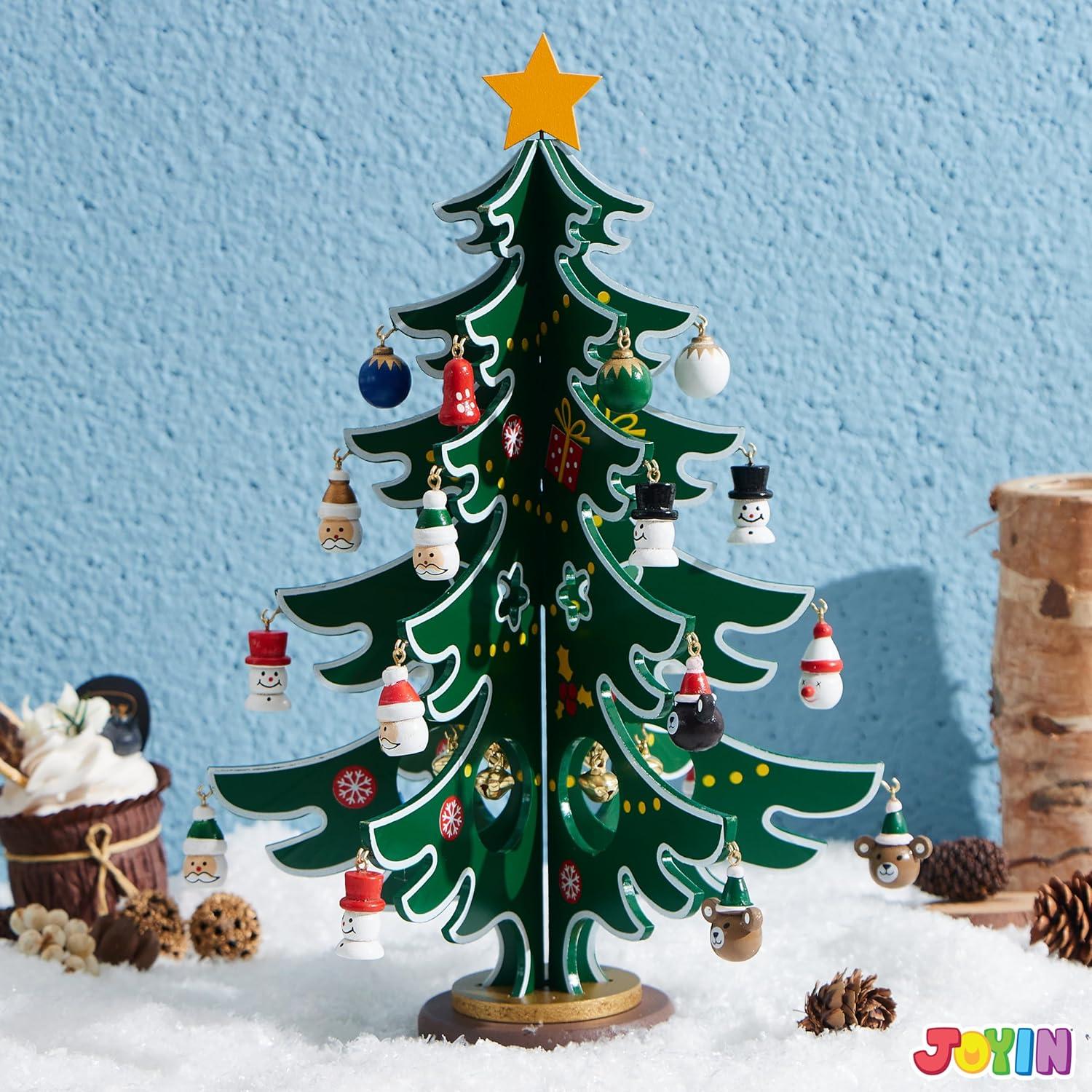 Adventskalender Weihnachten 2024 mit 24 hängenden Ornamenten