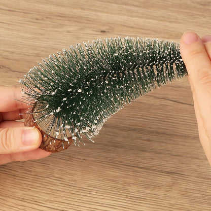 14er Mini Weihnachtsfiguren Set, künstlicher Tannenbaum und Tier Ornamente