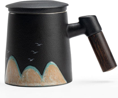 Handgemalter Teebecher mit Deckel und Holzgriff