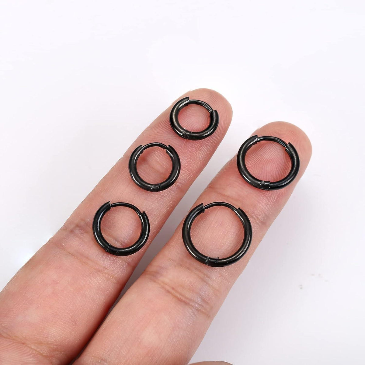 Kleine Creolen Ohrringe Damen Herren Schwarz Chirurgenstahl Huggie Set 6-10mm