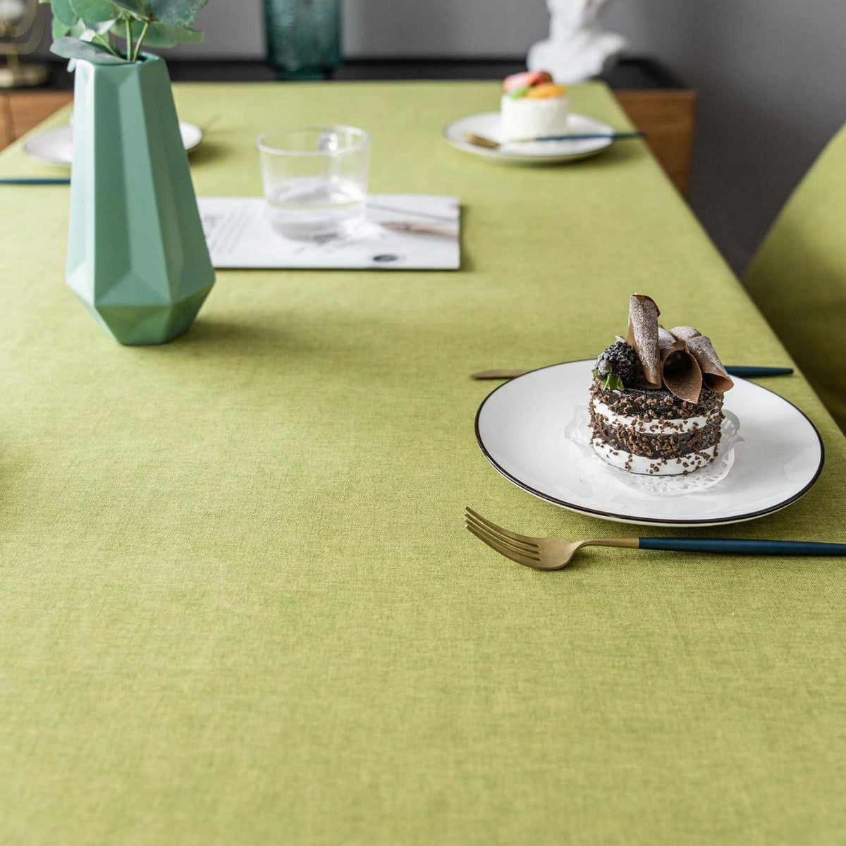 Rechteckige Tischdecke 130x240cm – Wasserabweisend & Abwaschbar