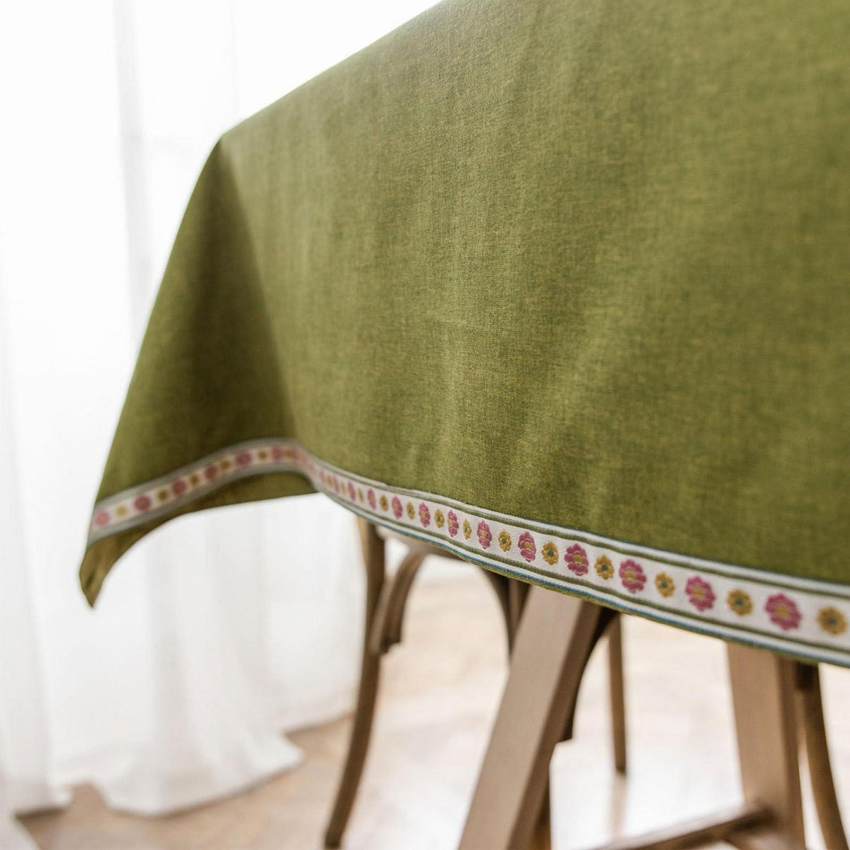 Rechteckige Tischdecke 130x300cm – Wasserabweisend & Abwaschbar
